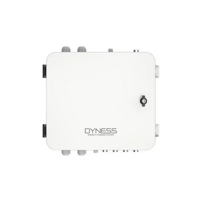 DYNESS combiner box